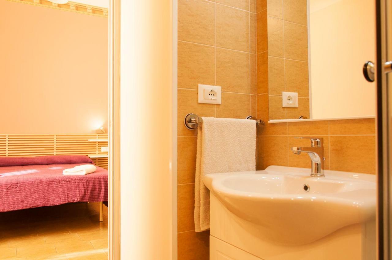 Rooms Palazzo Paladini Lecce Exterior photo